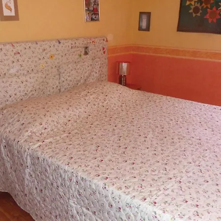 Vakantiehuis Amazing In Sur Vernazobre Prades-sur-Vernazobre